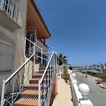 Confortable Con Vistas Al Mar Апартаменты *