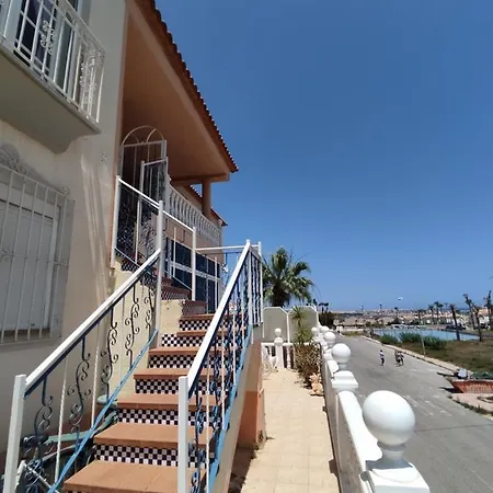 Confortable Con Vistas Al Mar アパート *
