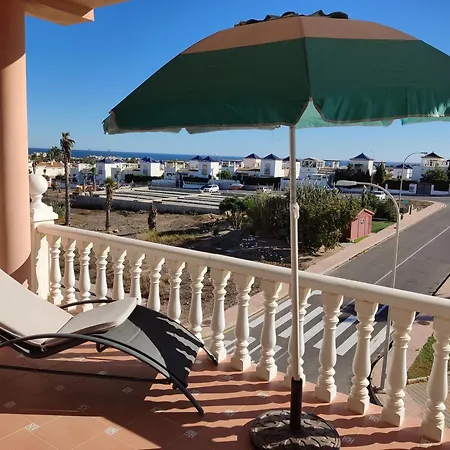 Confortable Con Vistas Al Mar * Торевьиа